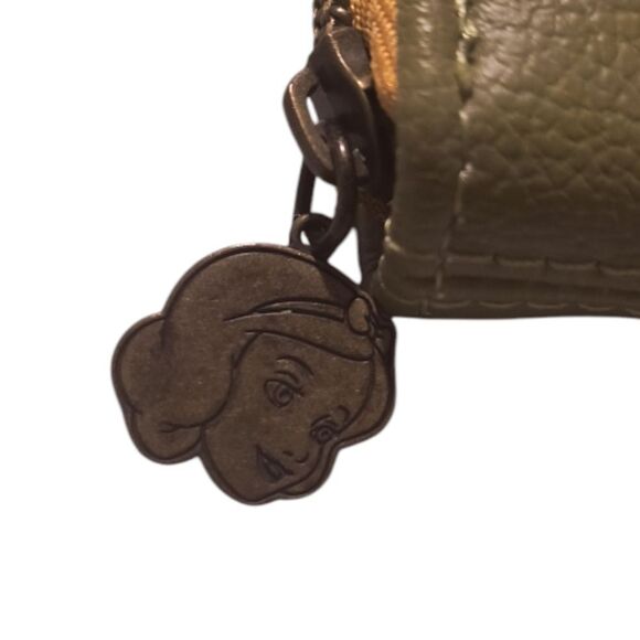 Loungefly Disney Snow White And The Seven Drawfs Woodlane Wallet - Picture 9 of 9